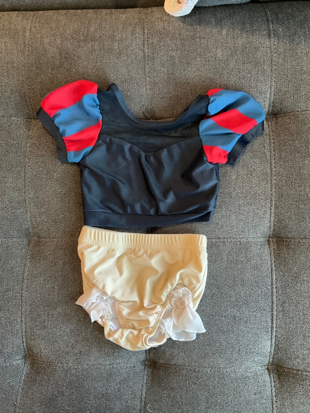 EUC Only Little Once Snow White Bathing Suit Size 4/5